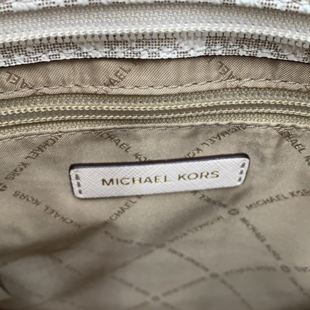 Michael Kors Jet Set Travel Large Messenger Crossbody Bag Light Cream Multi - Picture 12 of 16